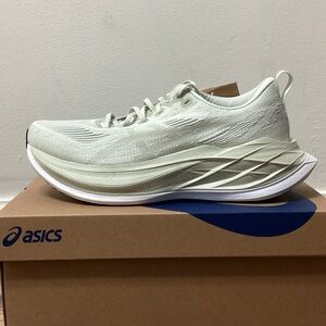 Asics Superblast 2